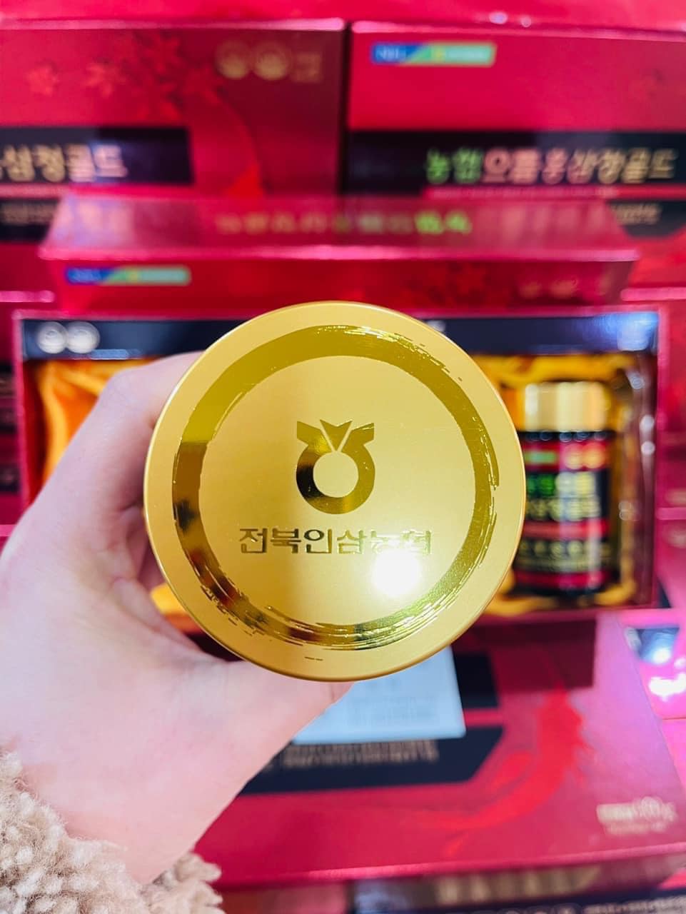 CAO HỒNG SÂM HÀNG NỘI ĐỊA HÀN QUỐC Ginseng Nonghyup 240g x 4 Chai - Hình ảnh 8
